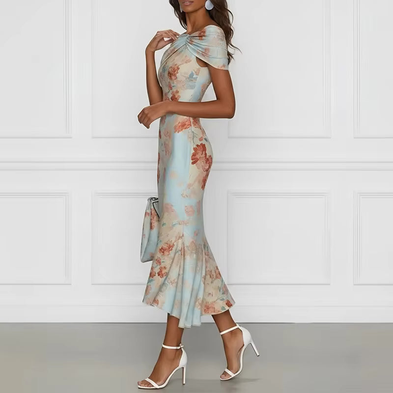 Robe Maison Lunéa midi fleurie épaules dénudées, ourlet asymétrique